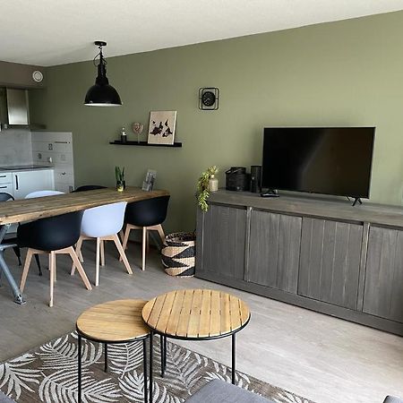 הולום Appartement Senang, Resort Amelander Kaap מראה חיצוני תמונה